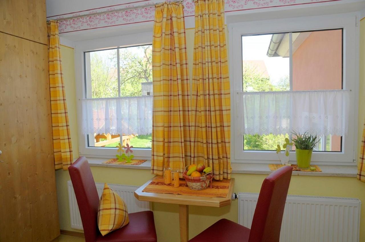 Pension Rosengaertchen Absberg Luaran gambar